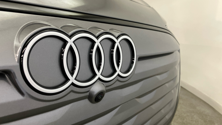 Audi A6 210kW 83kWh Sport 5dr Auto Electric Hatchback